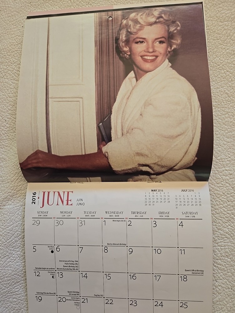 Browntrout, Marilyn Monroe 2016 Mini Wall Calendar