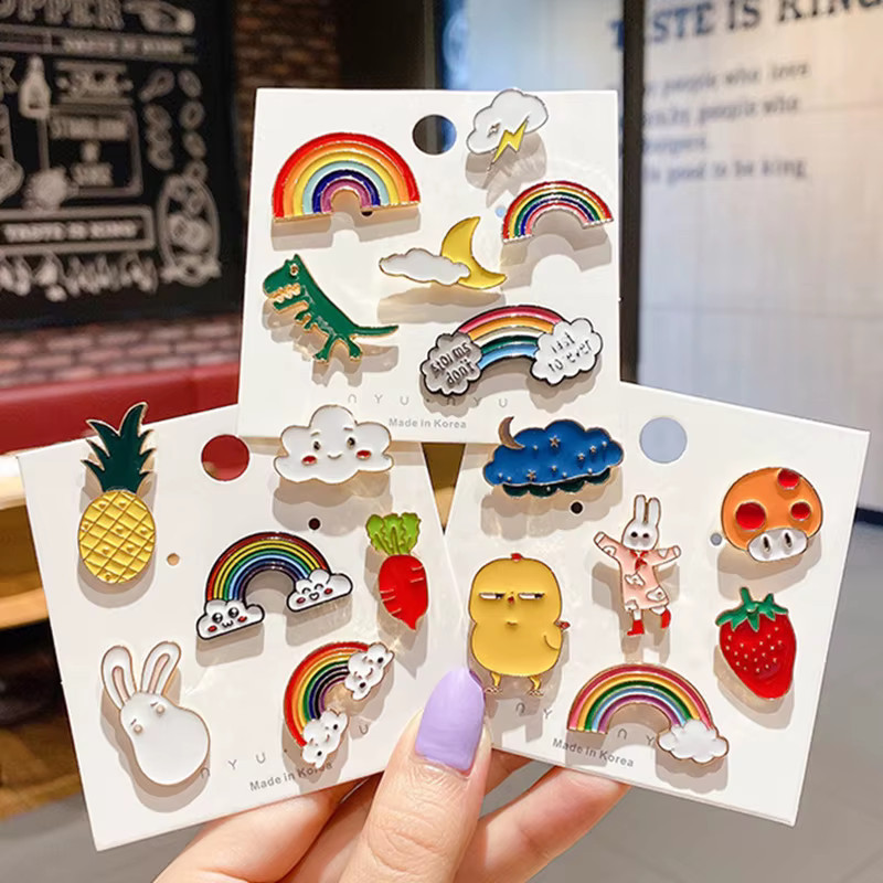 8pc Random Novelty Pins Enamel Pin Set M2