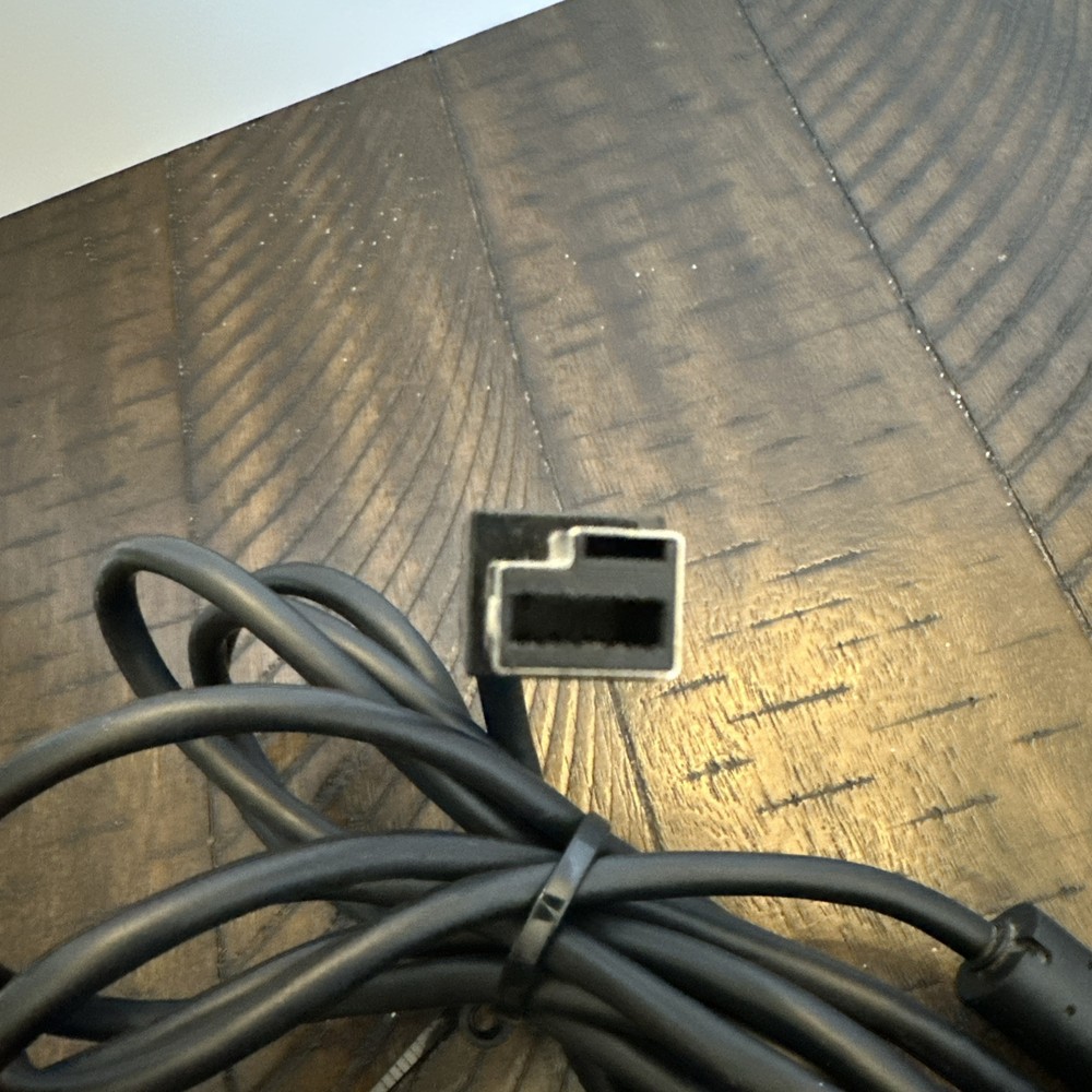 Microsoft XBOX One Motion Kinect Sensor Bar Camera Model 1520 OEM Genuine Black