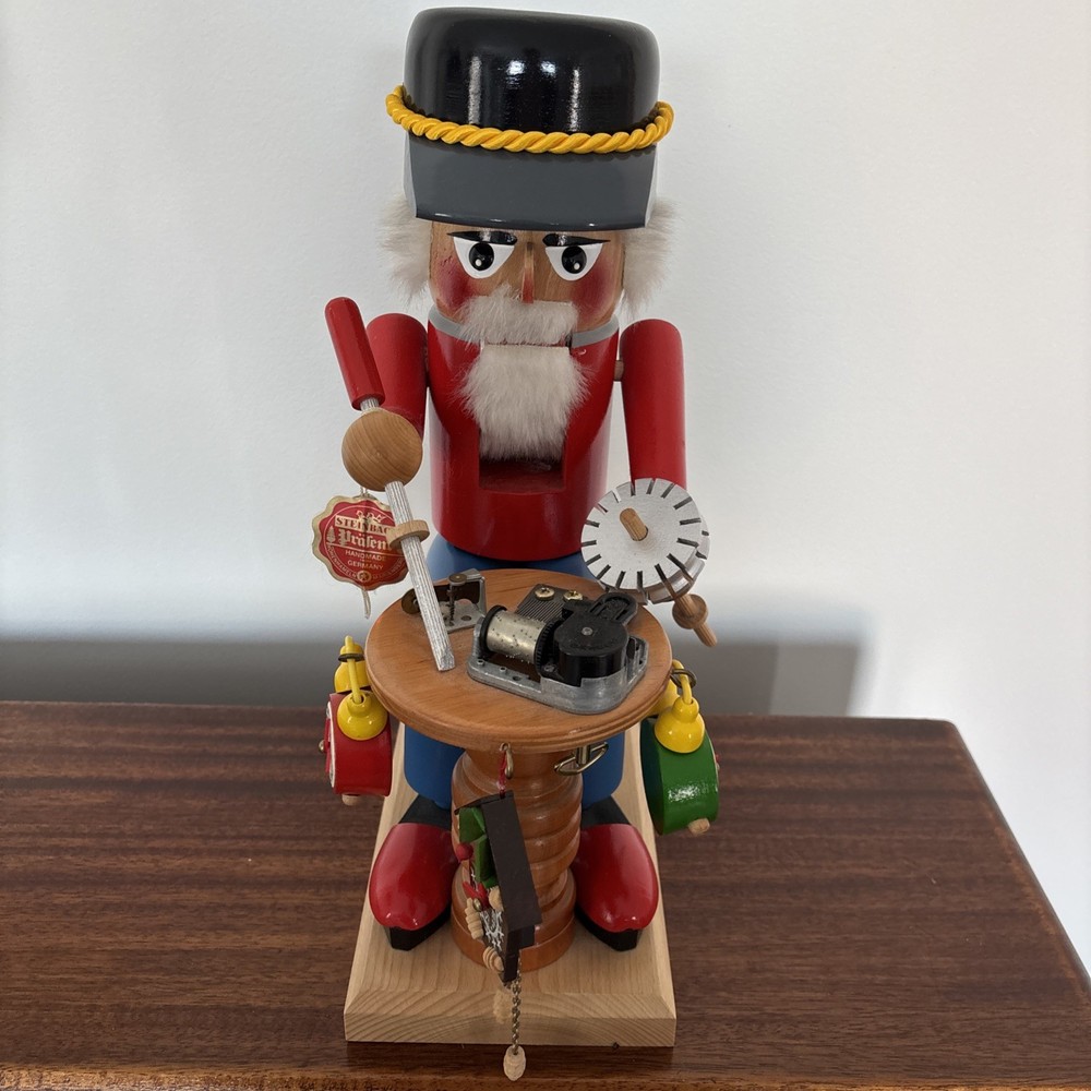 Steinbach Clock Maker Nutcracker 13" Germany- Plays God Bless America