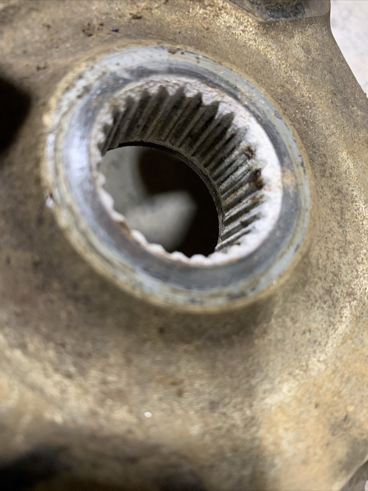 arctic cat wildcat trail 700 Front Hub 2015