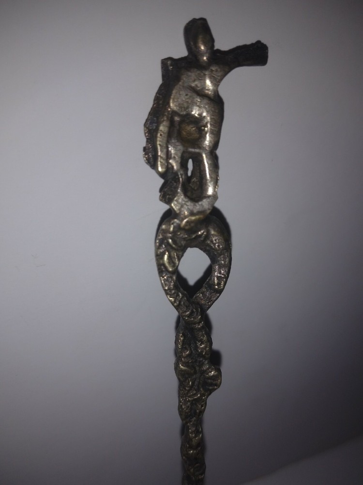 Antique ? Olive Fork Hor D'ouevres Fork w Crest ; Decorative Chic