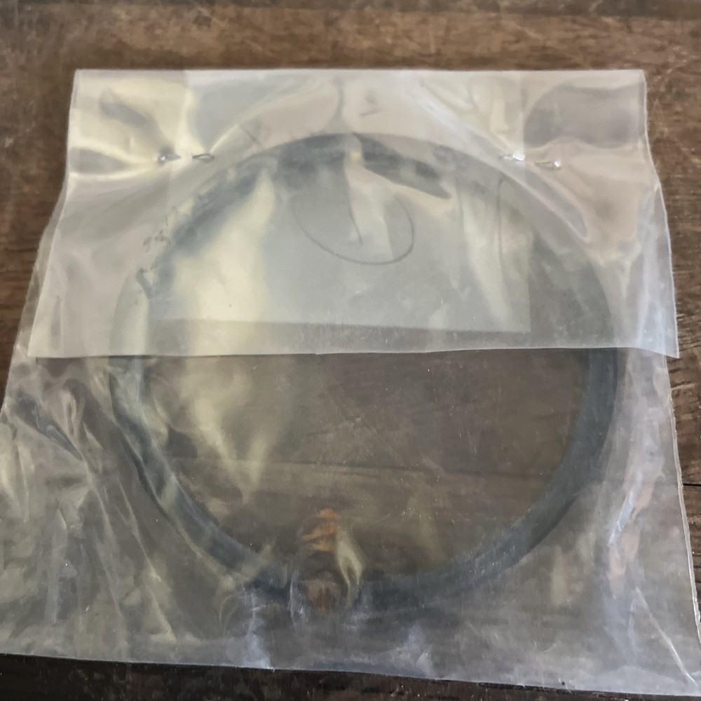 NOS CUMMINS SEAL,RECTANGULAR RING 3906698