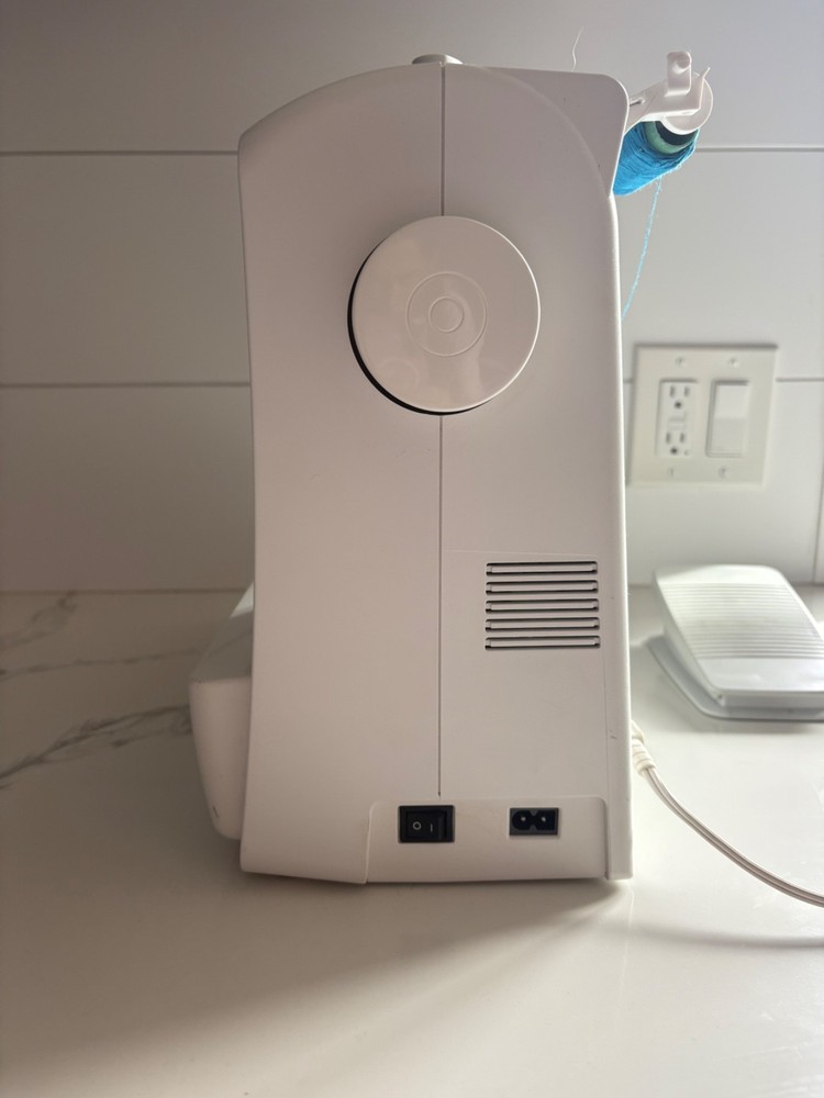 Brother Project Runway Computerized Sewing Machine SAN DIEGO PICKUP ONLY