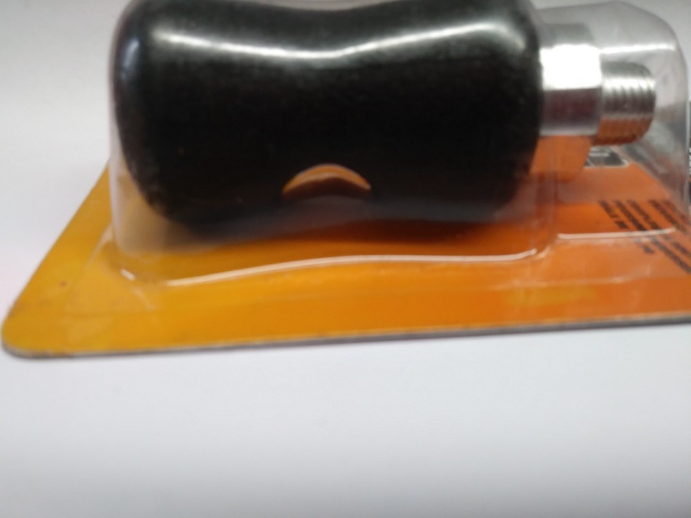 Freeman PBM14UC 1/4" Male Push Button Coupler