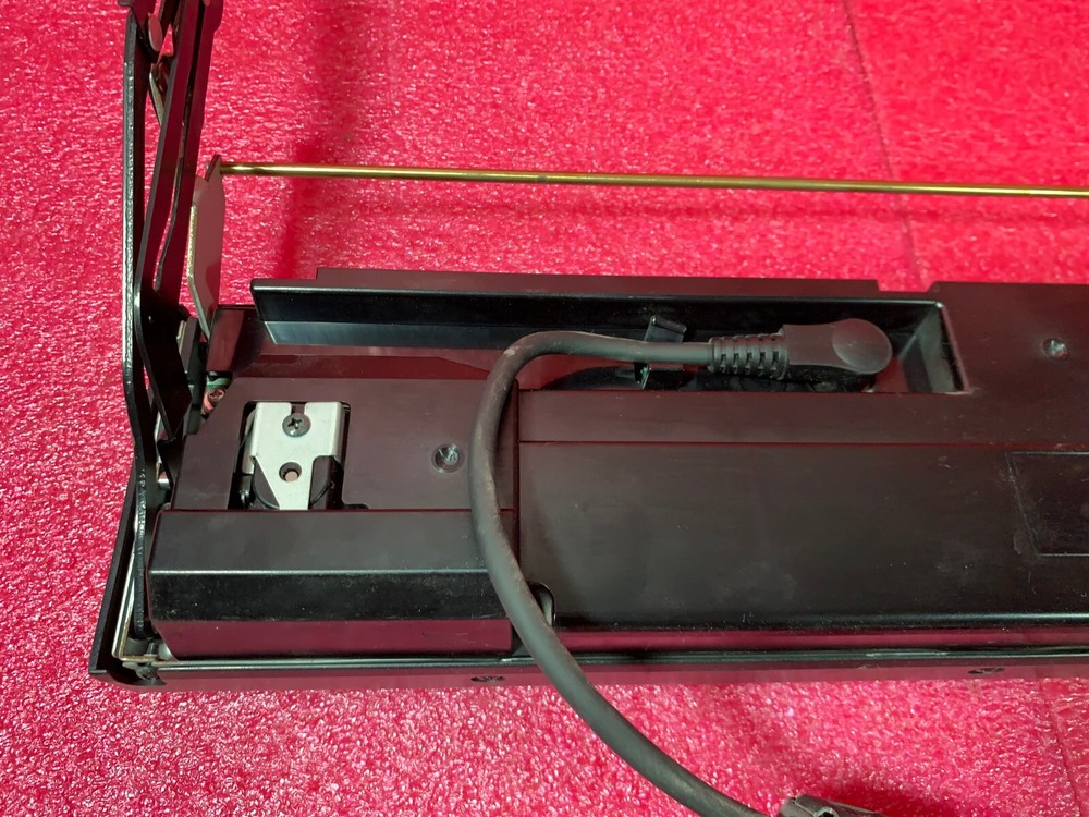 Sony HDW-1800 HDCAM Studio Editing Recorder ''Panel + Buttons And Screen''
