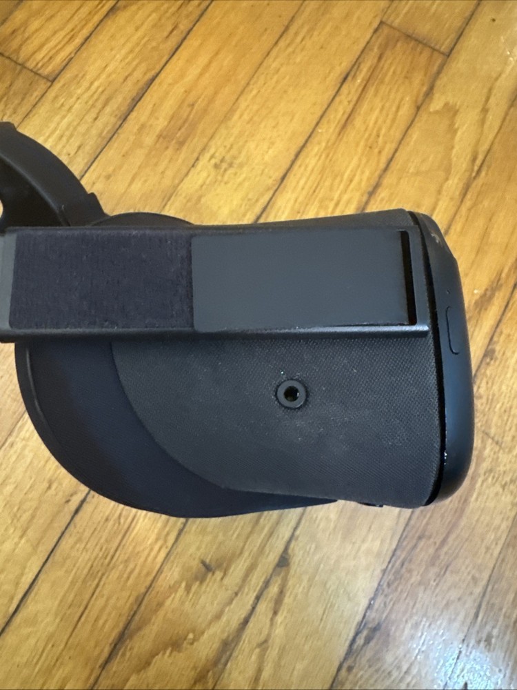 OCULUS VR HEADSET MODEL MH-B Only