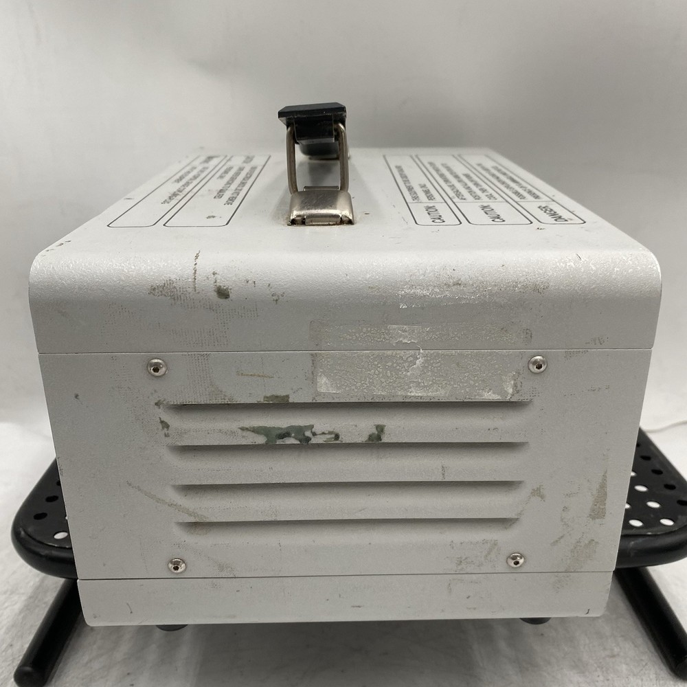 LUXTEC HIGH TECH SOLID STATE 150 WATT QUARTZ HALOGEN FIBER OPTIC LIGHT SOURCE