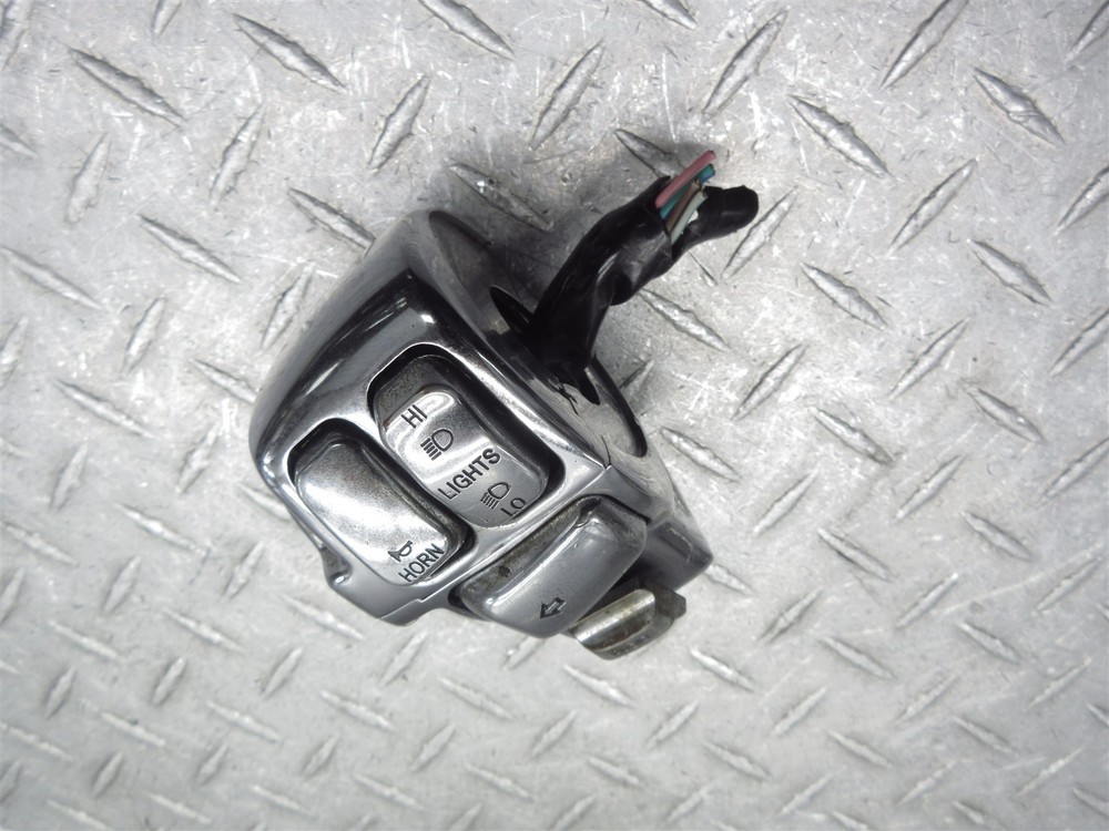 2000 00 01 Harley Davidson FLHTC Electra Glide Classic OEM Left Handlebar Switch