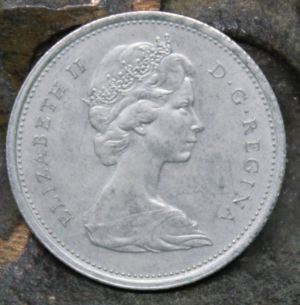 1968 Canada 25 Cents