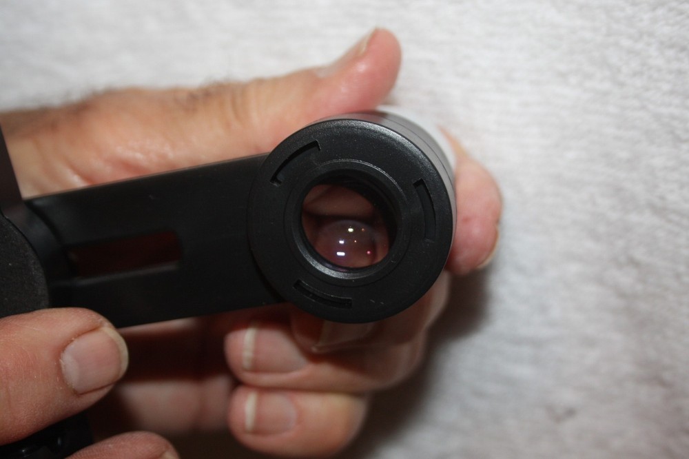 Telescope Smartphone Adapter & Bluetooth Shutter with 1.25" Wide Angle MA20mm EP