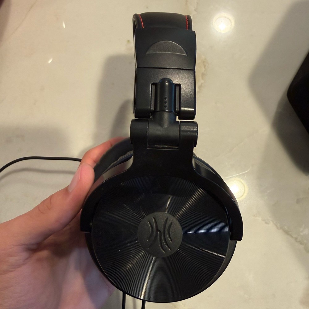 Microphone, Headphones, and Pop Filter for Recording