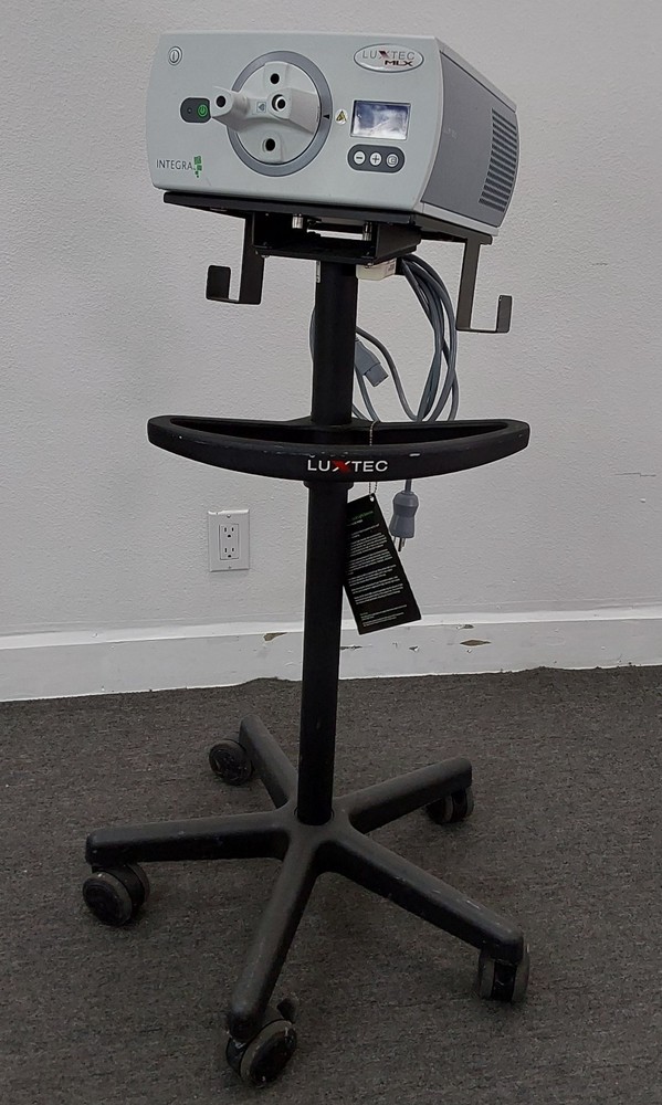Integra Luxtec MLX Light Source W/ Rolling Stand & Powercord