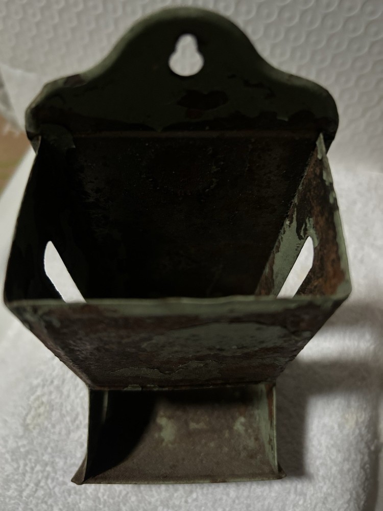 Vintage Metal Wall Mounted Matchbox Holder