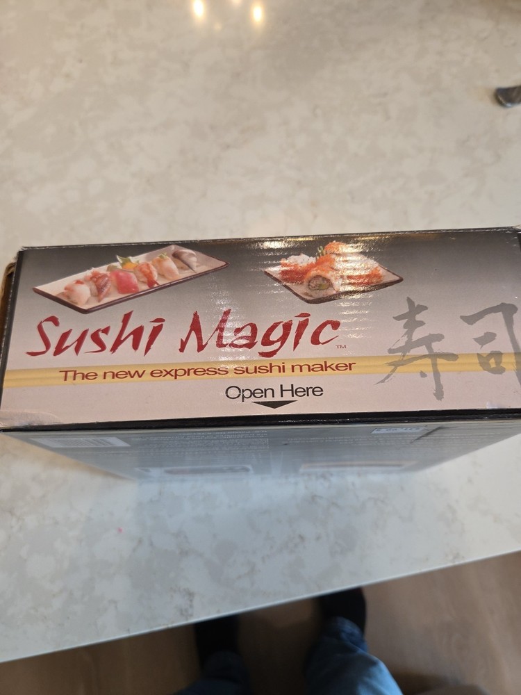 SUSHI MAGIC Hand Easy Auto Rolling Machine AS SEEN ON TV Express Kitchen Kit