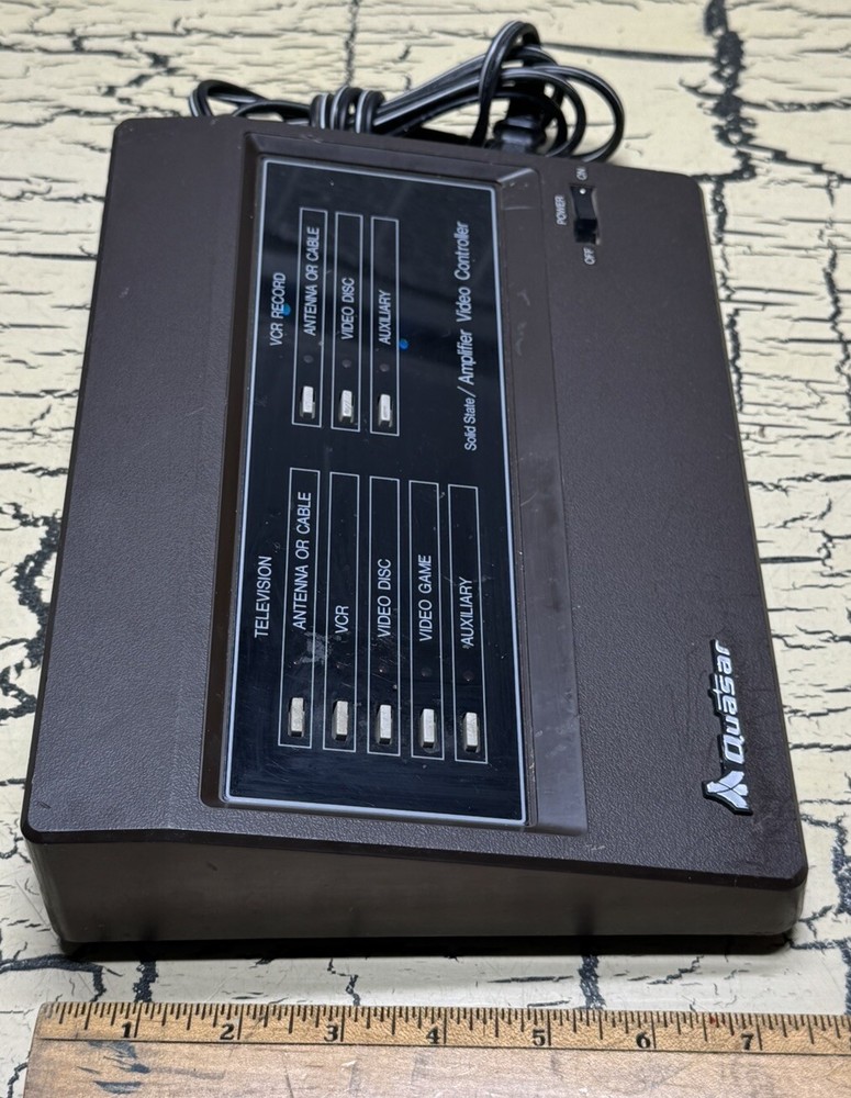 VTG Quasar Solid State Amplifier Video Controller Center Model VE581UN Untested
