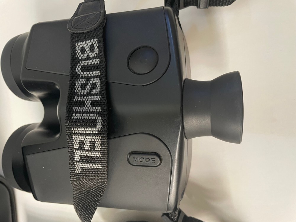 Bushnell Yardage Pro 400 Rangefinder Laser Ranging System Case & Instructions