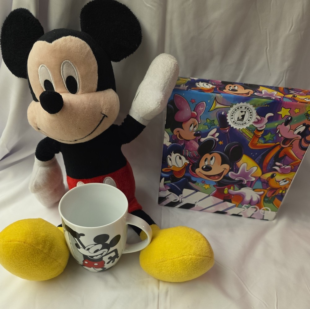 Mickey Mouse, mickey Cup And Puzzle Lot.