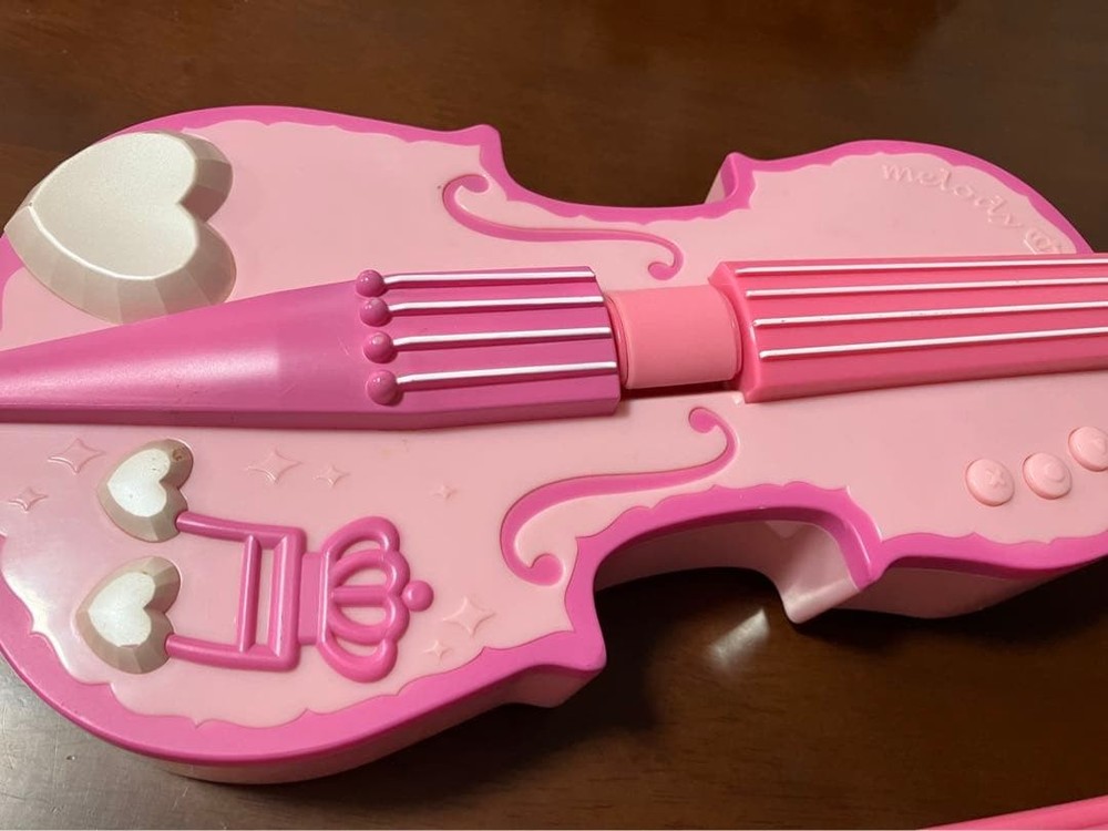 Melody Violin Tamagotchi