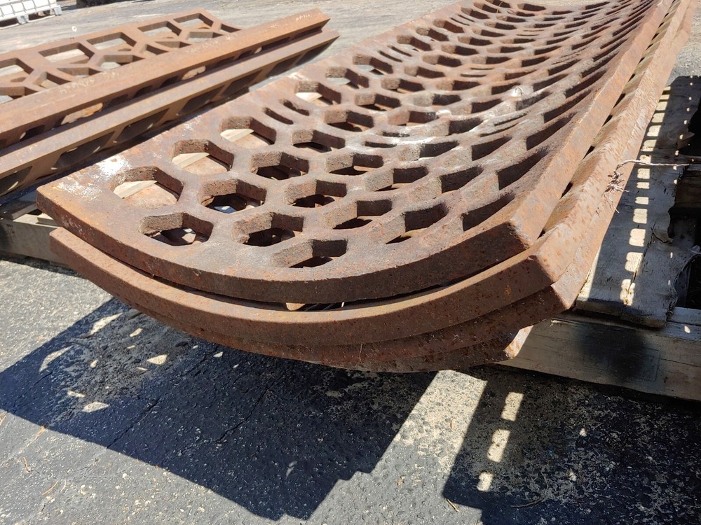 Grinder Screens 3.25" Hex ( 5pc - 63 " long )