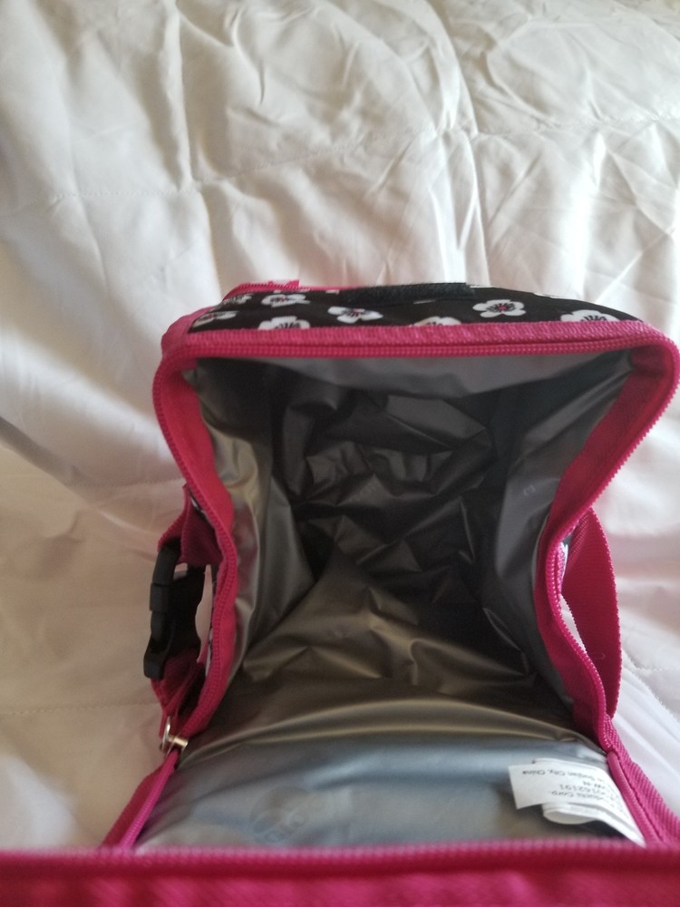 Igloo (TM)Sandwich keeper/lunch cooler