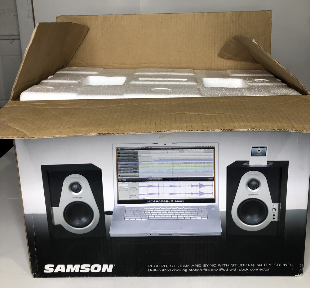 Studio Dock Active USB Monitors Samsung - Open Box