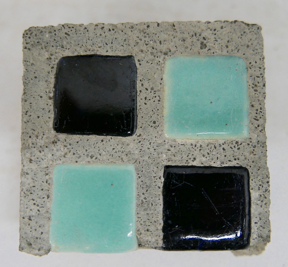 Malibu Checkerboard Design Tile-GRAY/BLACK