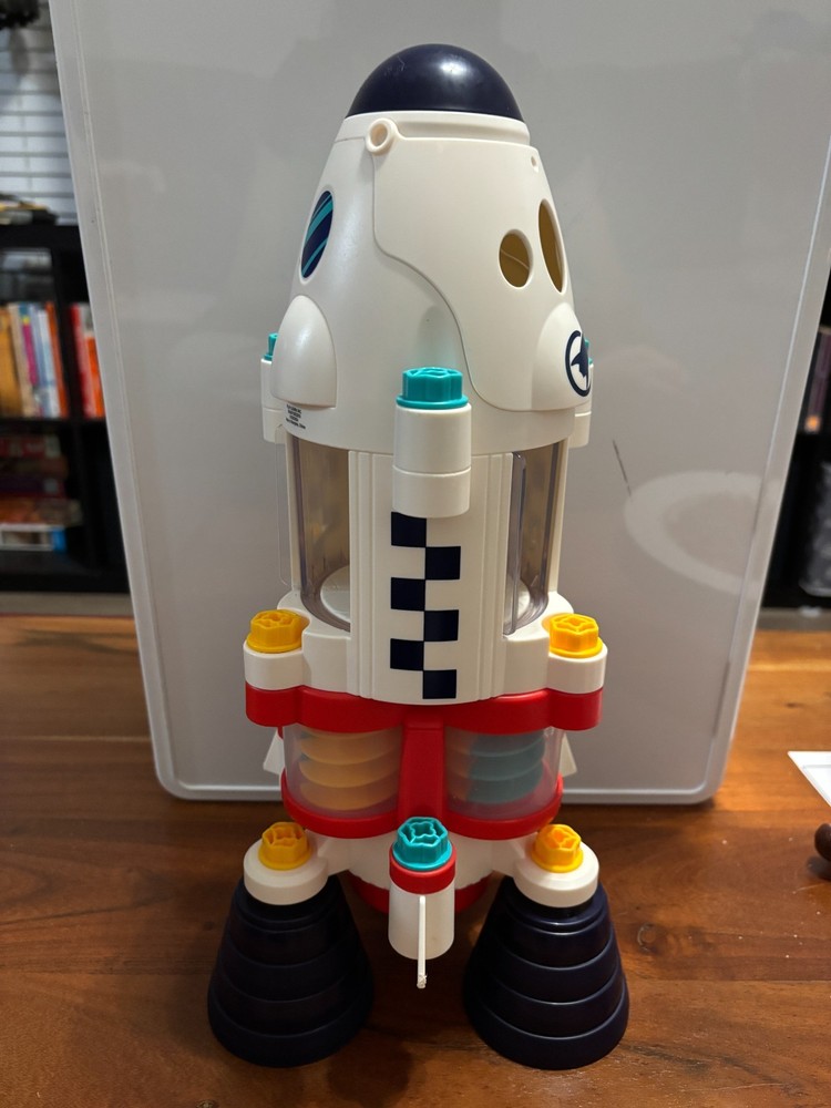 Space Adventure take Apart Rocket Ship WORKS!!