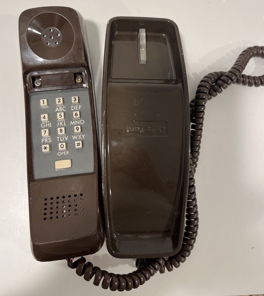 GTE vintage, brown phone untested