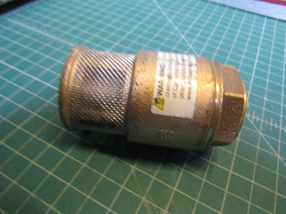 1 - SINGLE POPPET FOOT VALVE 334-0200 AV 1". NEW bulk packing