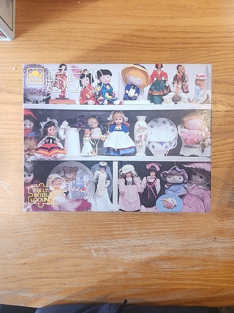DOLL AROUND THE WORLD PUZZLE
