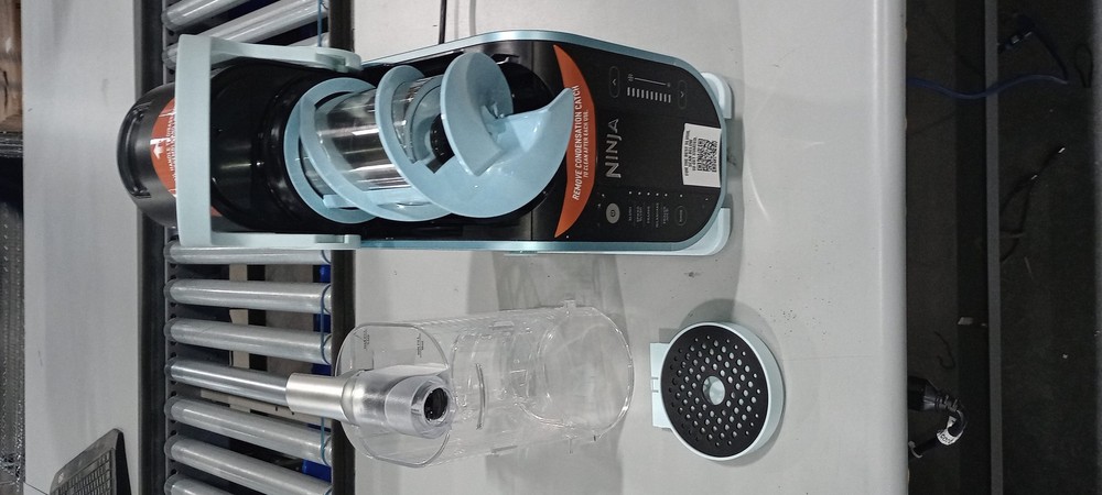 NINJA PROFESSIONAL MAKER WITH RAPIDCHILL TECHNOLOGY, 64 OZ - - Scratch & Dent