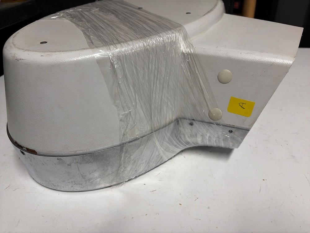 IGT Oval TOPPER HOUSING (No INSERT & Candle)