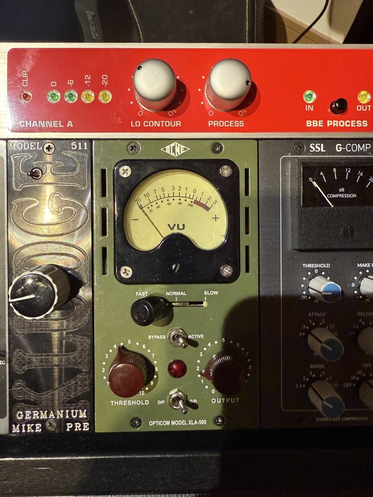 8-Slot 500-Series Analog Rack + Premium Modules (Studio-Ready)