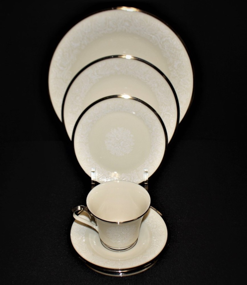 Lenox Moonspun 5-Piece Place Setting – Platinum Trim | Multiple Sets Available