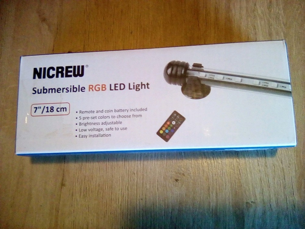Nicrew Submersible LED Light