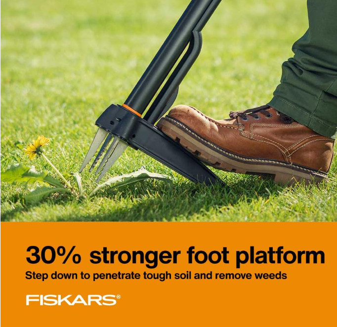 Fiskars 4-Claw Stand-Up Weed Puller, 39" Ergonomic Handle with Easy-Eject