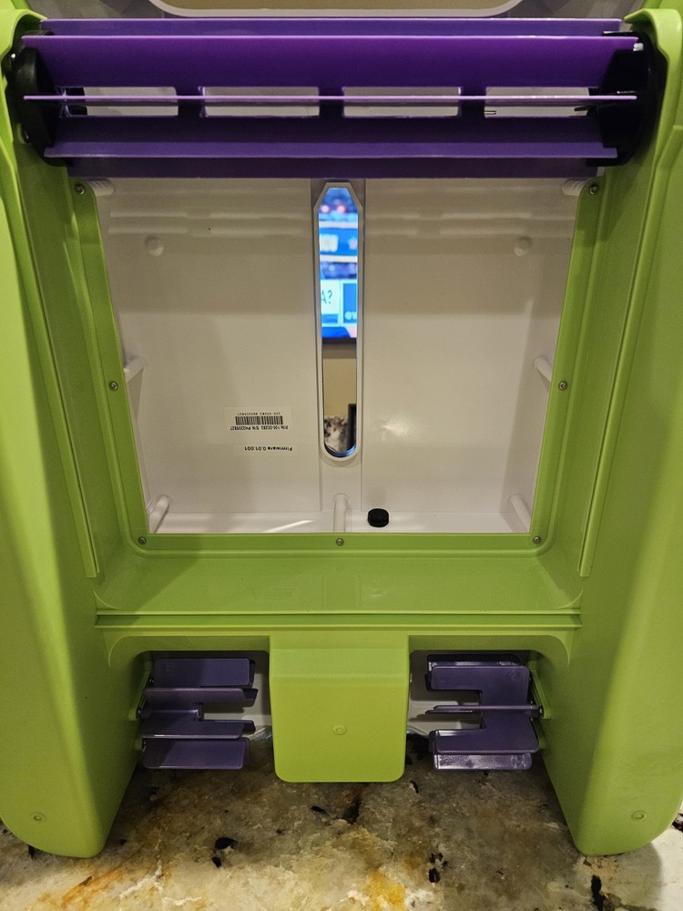 ARIEL by Solar Breeze Robotic Pool Skimmer