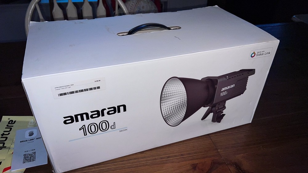APUTURE AMARAN 100D DAYLIGHT LED LIGHTS (Bowens Mount)