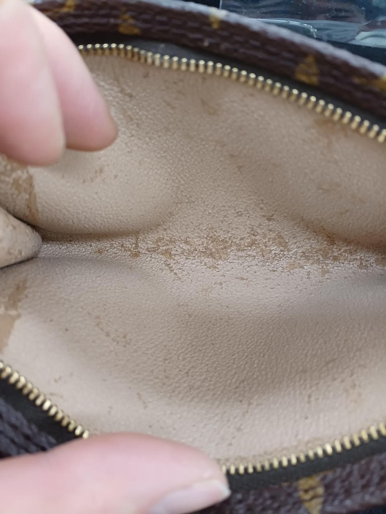 Louis Vuitton Sr0938 Bucket Pm Pouch