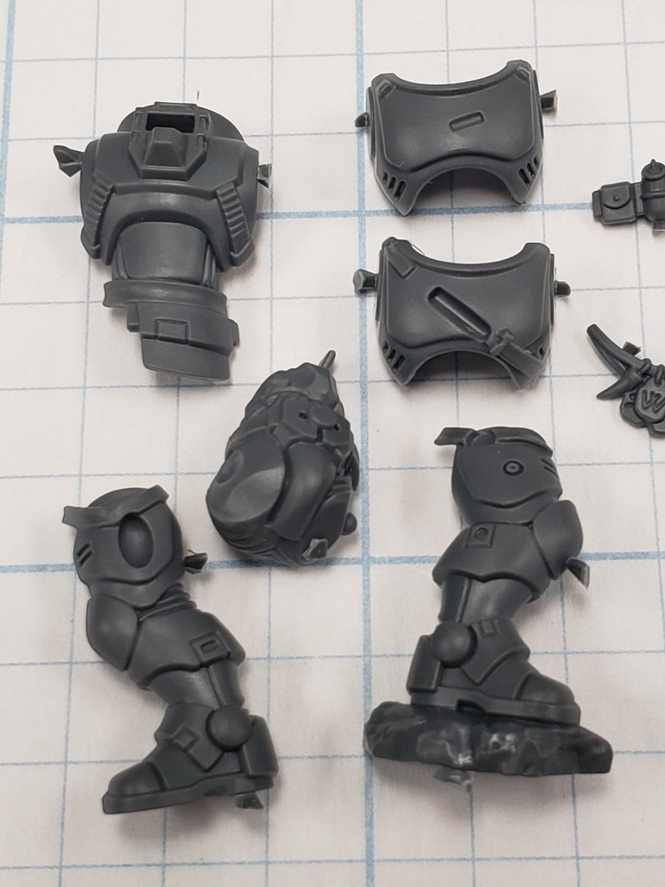 40k Space Wolves Bits Wolf Scout Kill Team Hunter Rune Priest Torso Legs #53