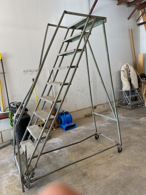 9 step steel rolling warehouse ladder