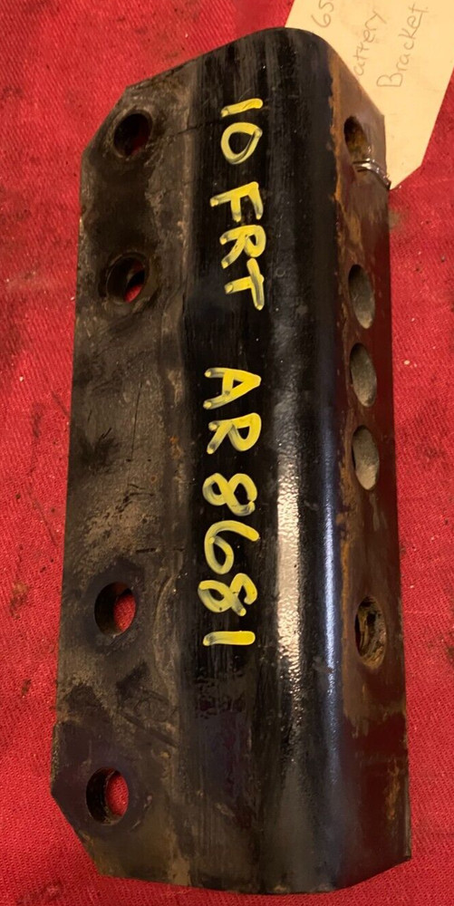 FREIGHTLINER BATTERY BOX BRACKET, MOUNT 06-65072-001