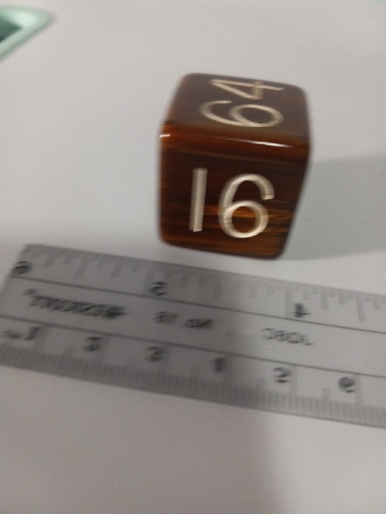 BEAUTIFUL BAKELITE BACKGAMMON DOUBLING CUBE 1 in. Square Tested