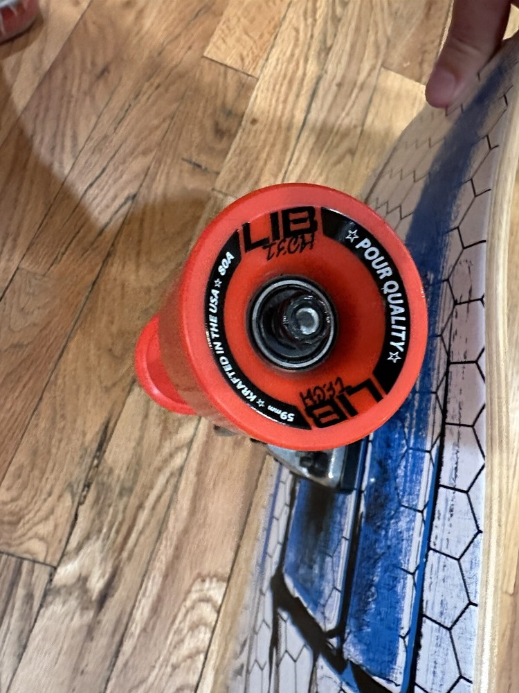 lib tech skateboard longboard