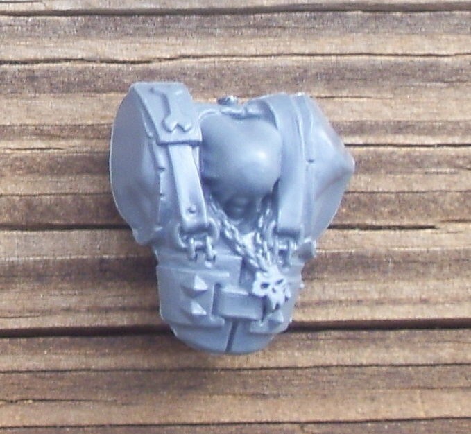 40K Orks Ork Boyz Nob Torso Bits 1 Bitz