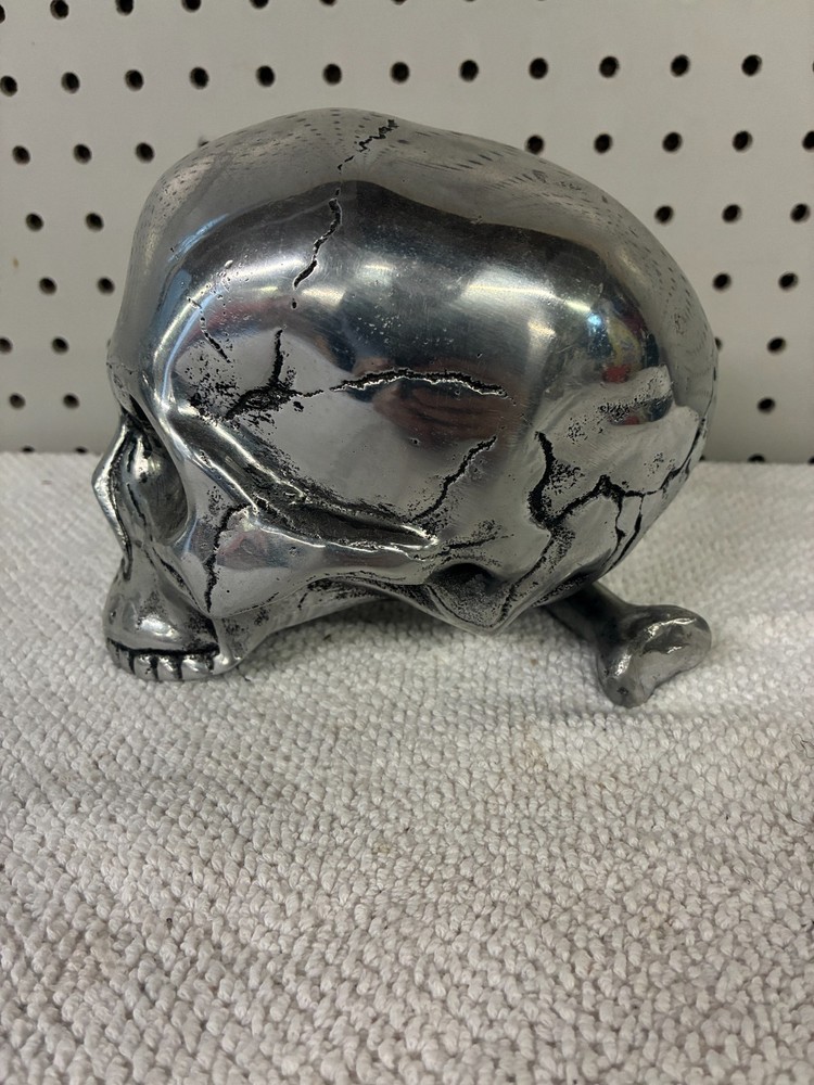 Silver Colored Skull 6"x5.5"x5" Decor