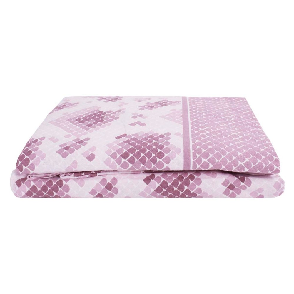 Soft Winter Flannel Sheet Set Under Geometric Pillowcases