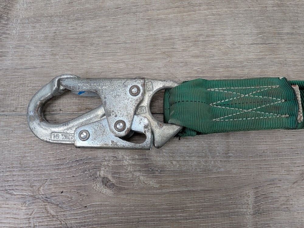 Buckingham Lanyard Buckyard Stretch Snap Loop