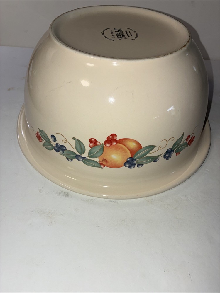 Two Pieces Of Corelli 2 Quart And 3 Quart Mixing Bowls